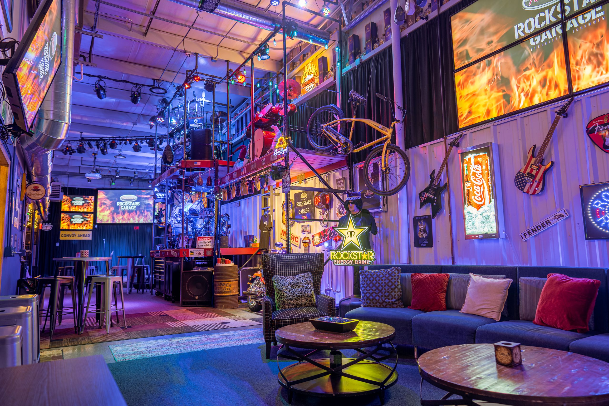 Rockstars Garage main event space with stage