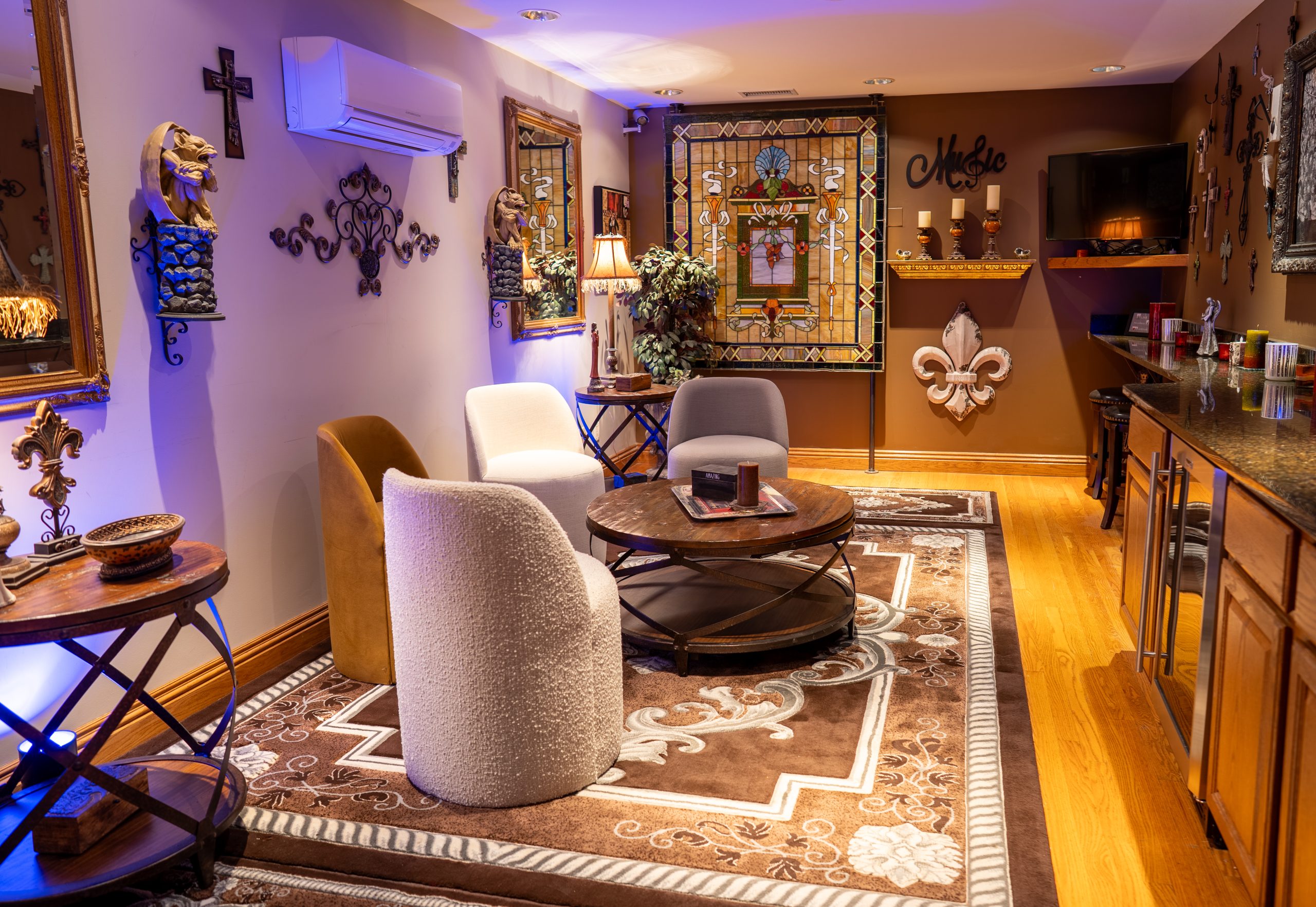 Green room featuring custom stained glass